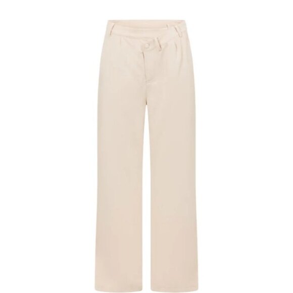 SABO SKIRT REMI PANT AND TOP SET - VANILLA BEIGE NWT SIZE MEDIUM - Picture 5 of 6